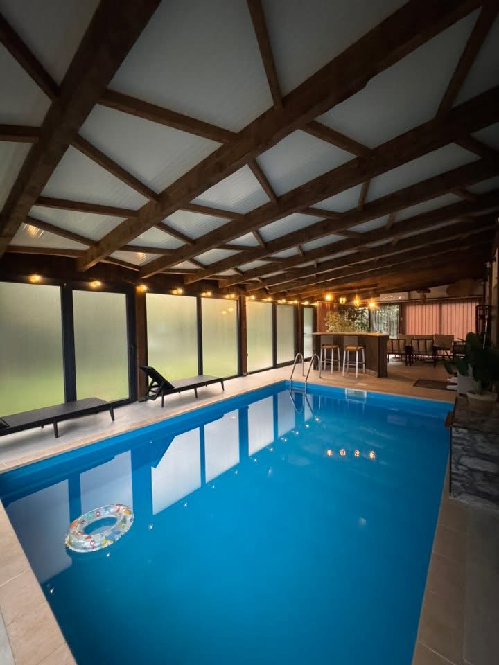 VILLA 28