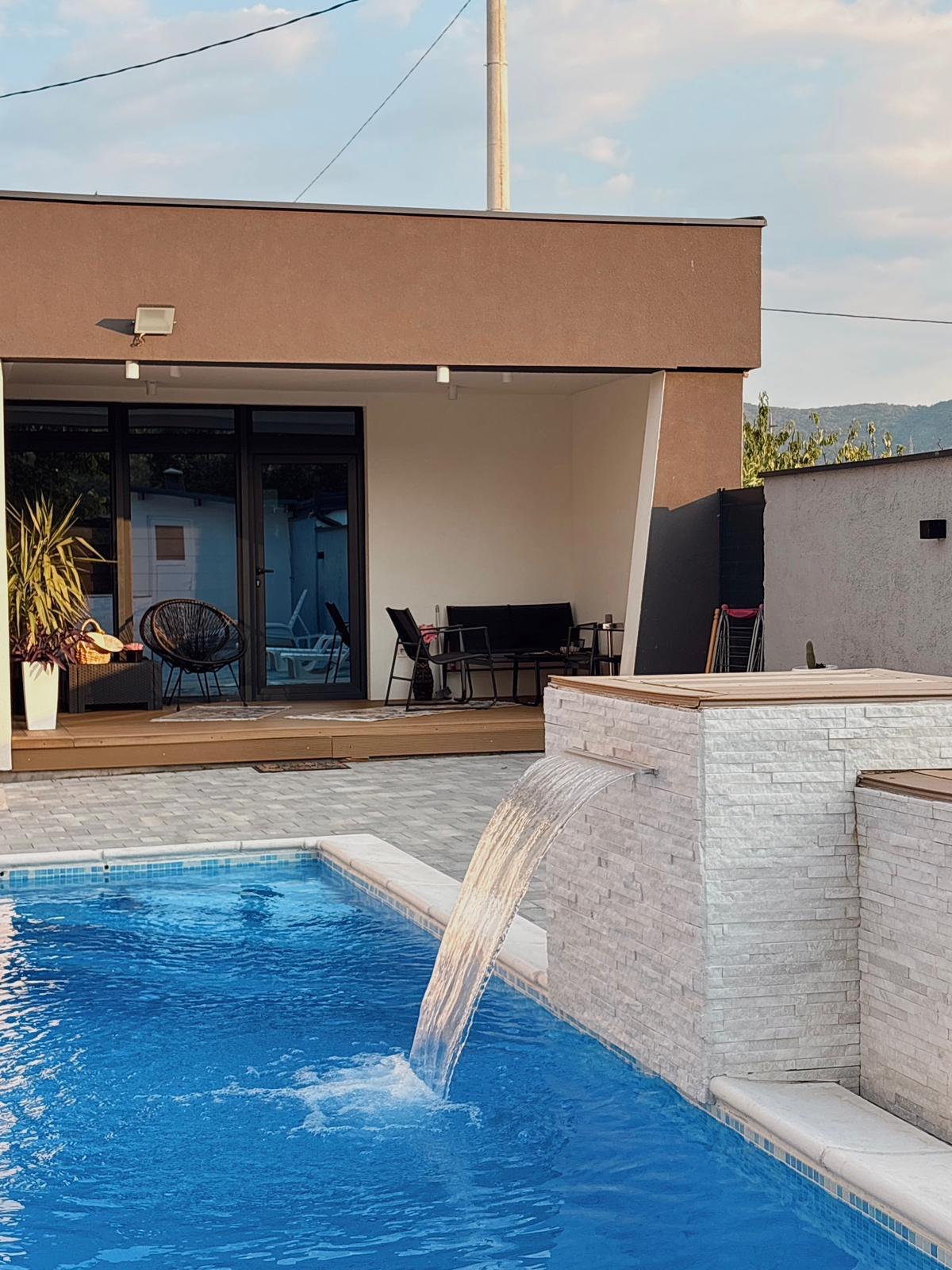 VILLA 22