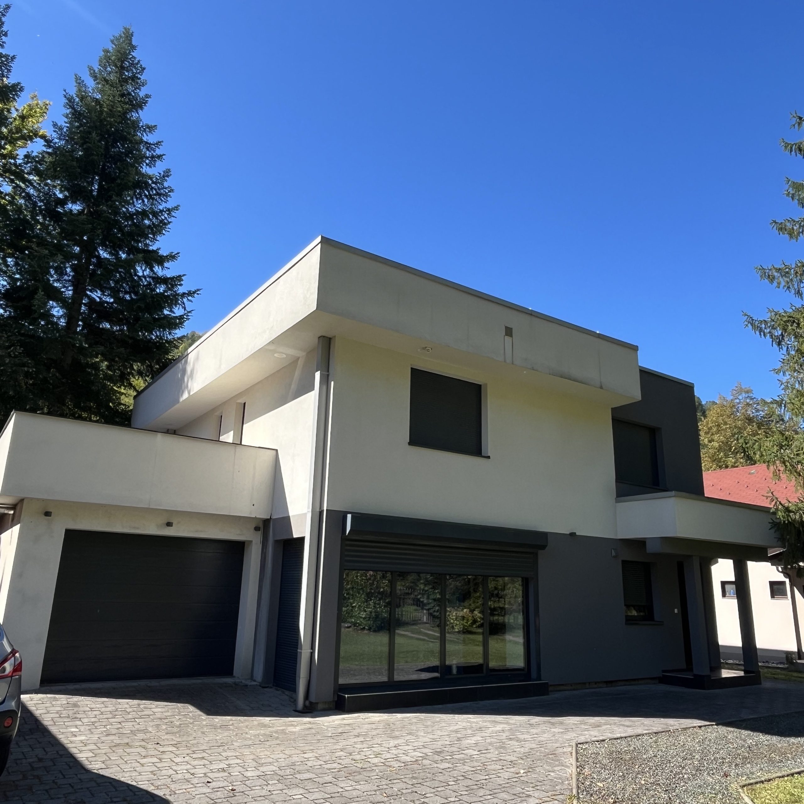 VILLA 25